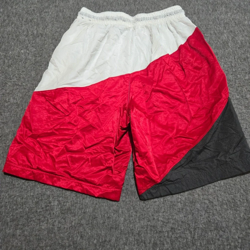 Jordan Jumpman Windbreaker Shorts Mens Medium Diamond White Red Black CD4899-101